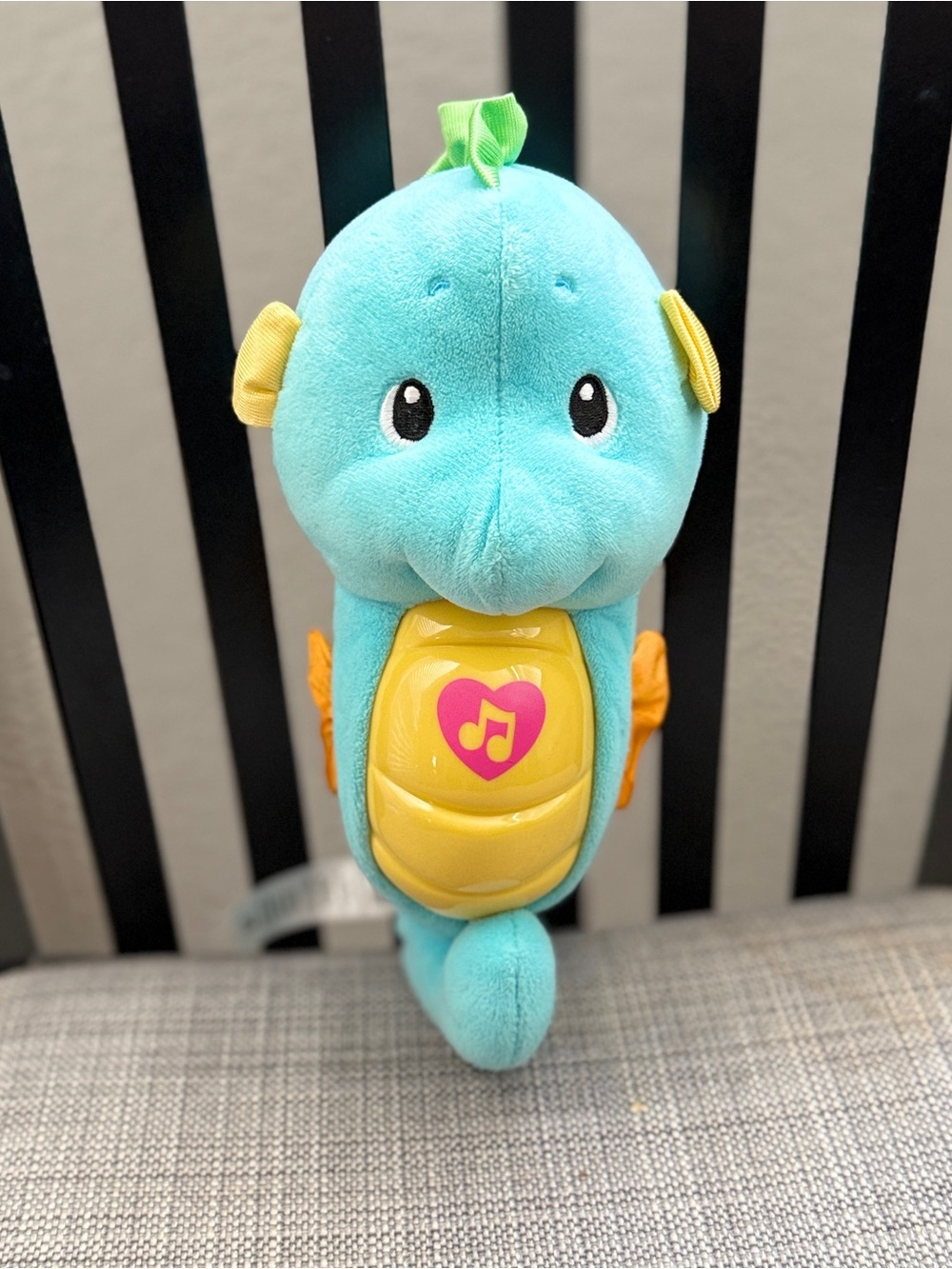 Fisher-Price Soothe & Glow Plush Musical Seahorse Kids Toy - Blue and Yellow